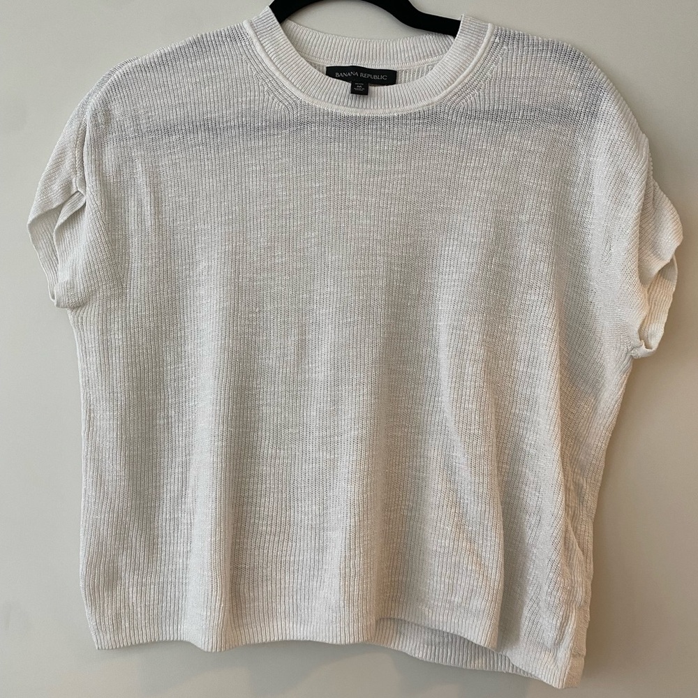 White Banana Republic Top 🤍